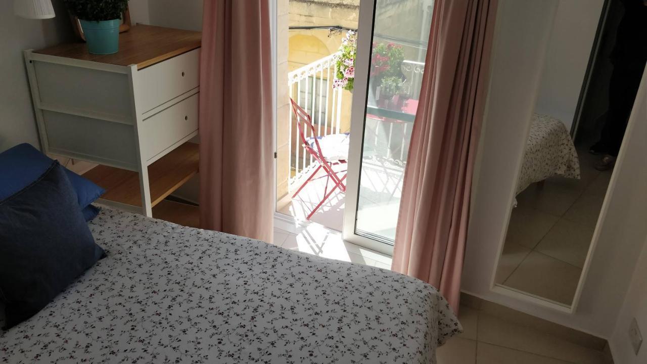 마살폰 Little Blue House 빌라 외부 사진